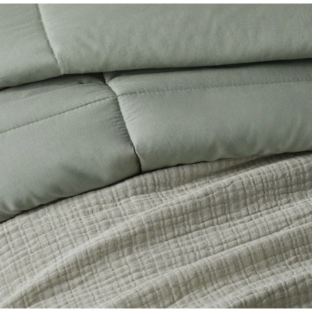 RARE Queen Casaluna Sage Green Comforter Bundle + Bamboo Sheets NEW